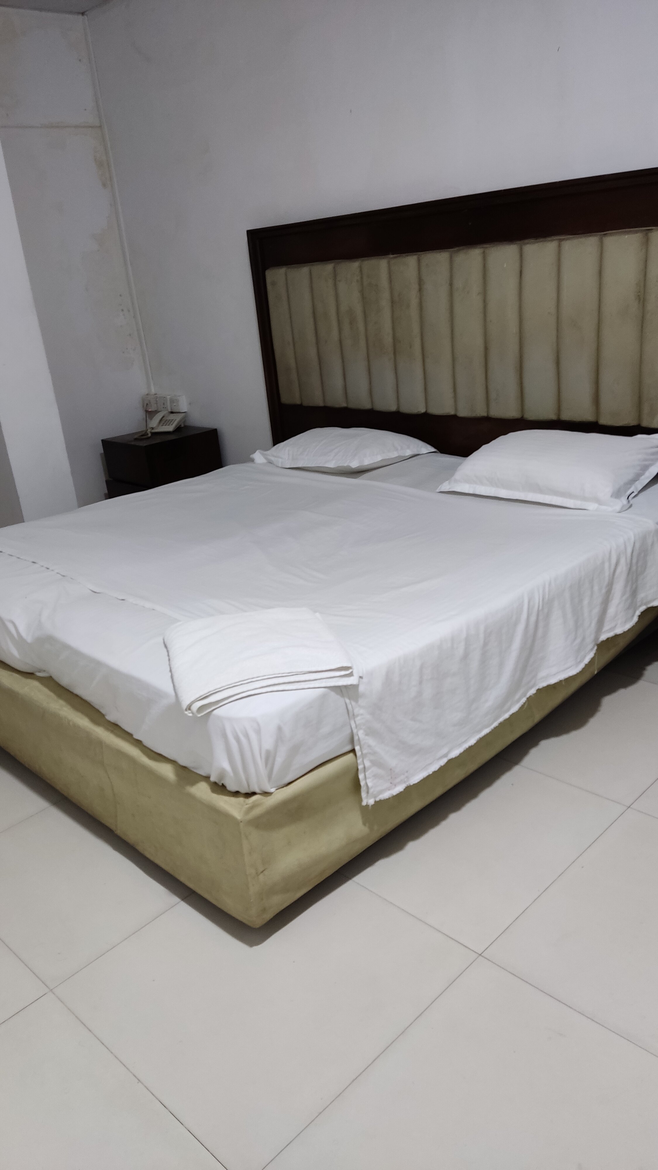 Фото Metro City Hotel