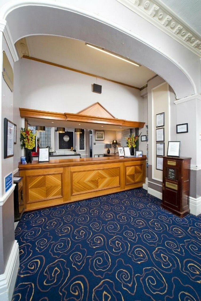 Фото The Burlington Hotel