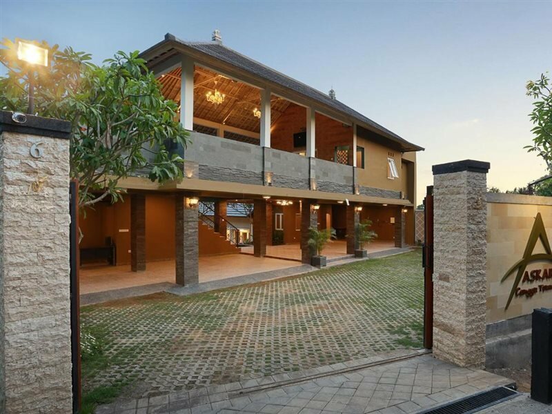 Фото Askara Canggu Townhouse