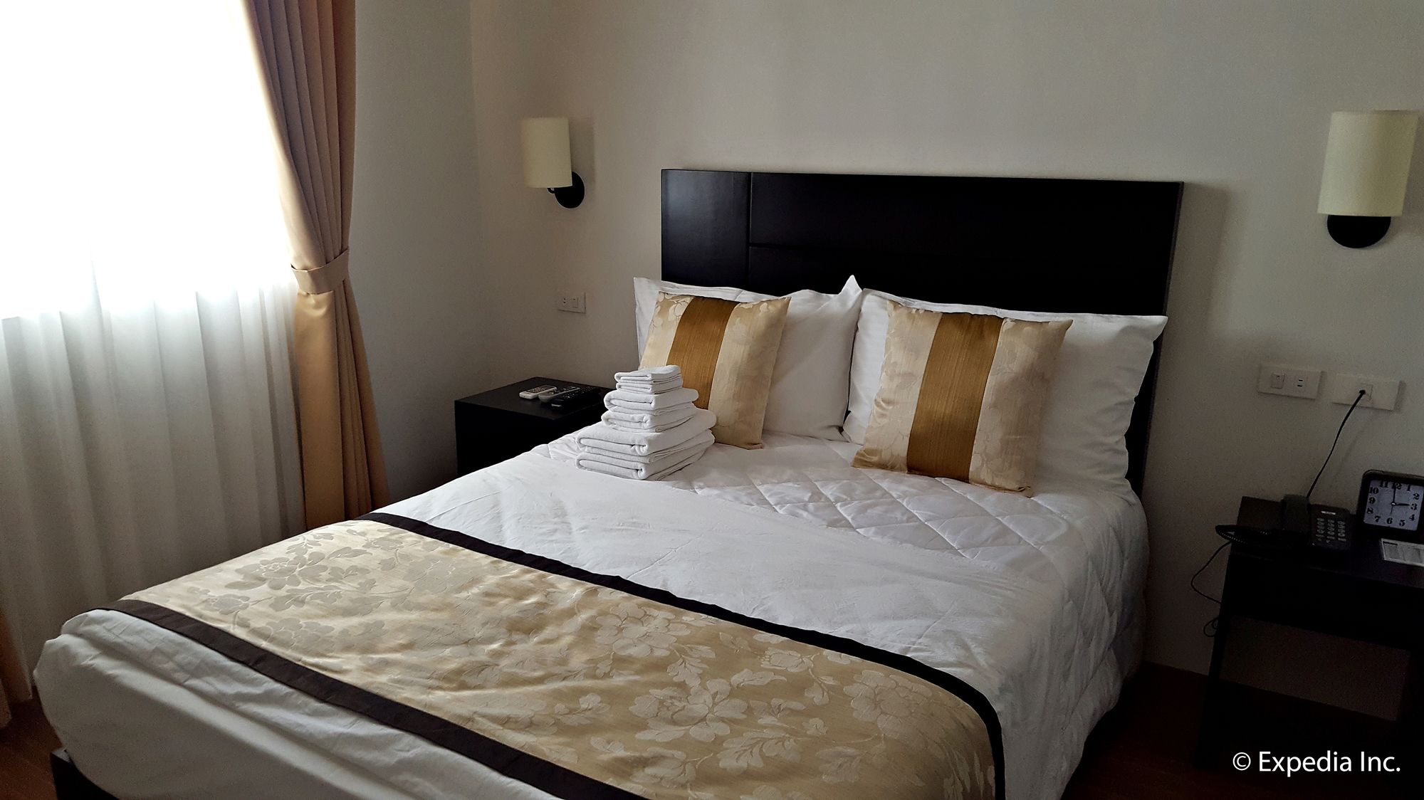 Фото Capital O 642 The Junction Tagaytay