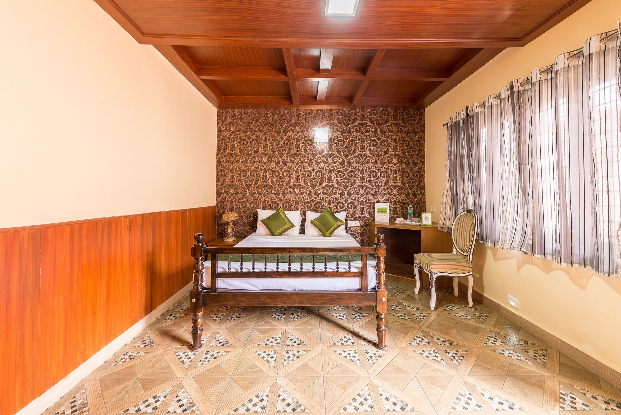 Фото Treebo Trip Rosefield Heritage