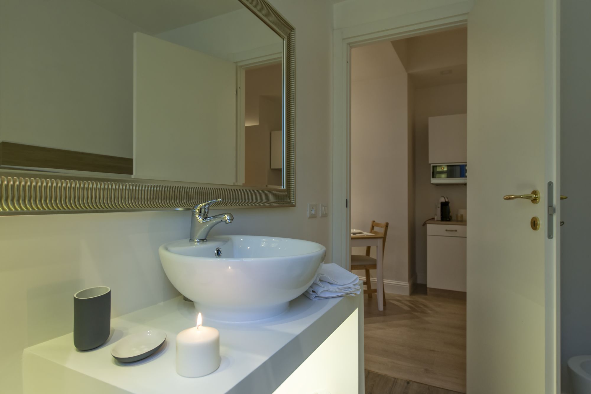 Фото Aruna Suites