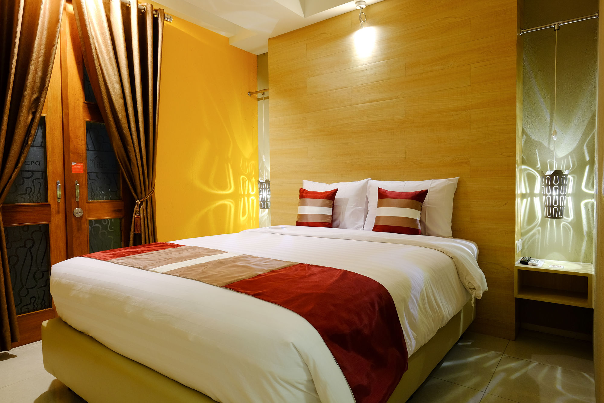 Фото Tibera Hotel Cibeunying