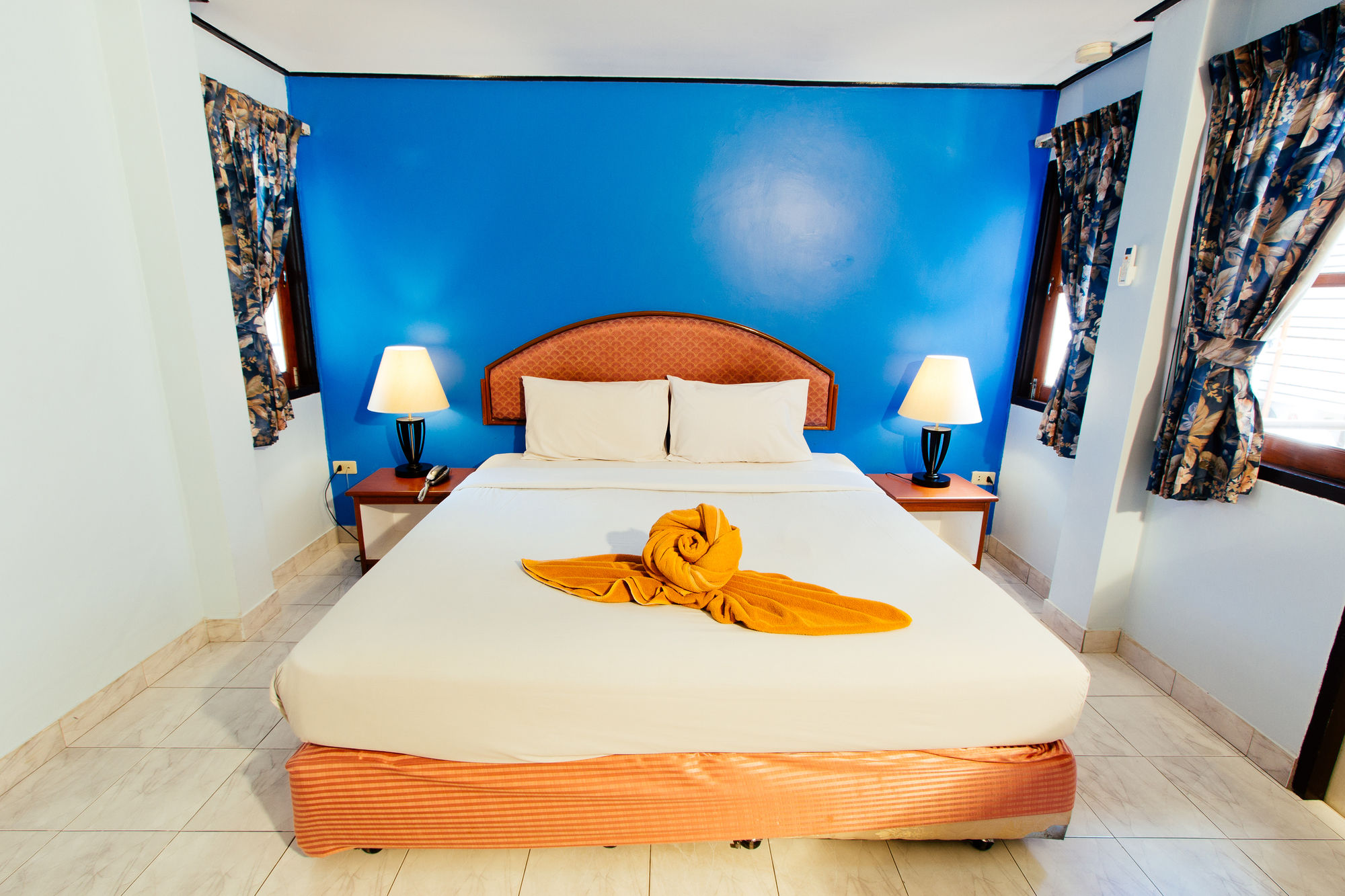 Фото Thipurai Beach Hotel Annex