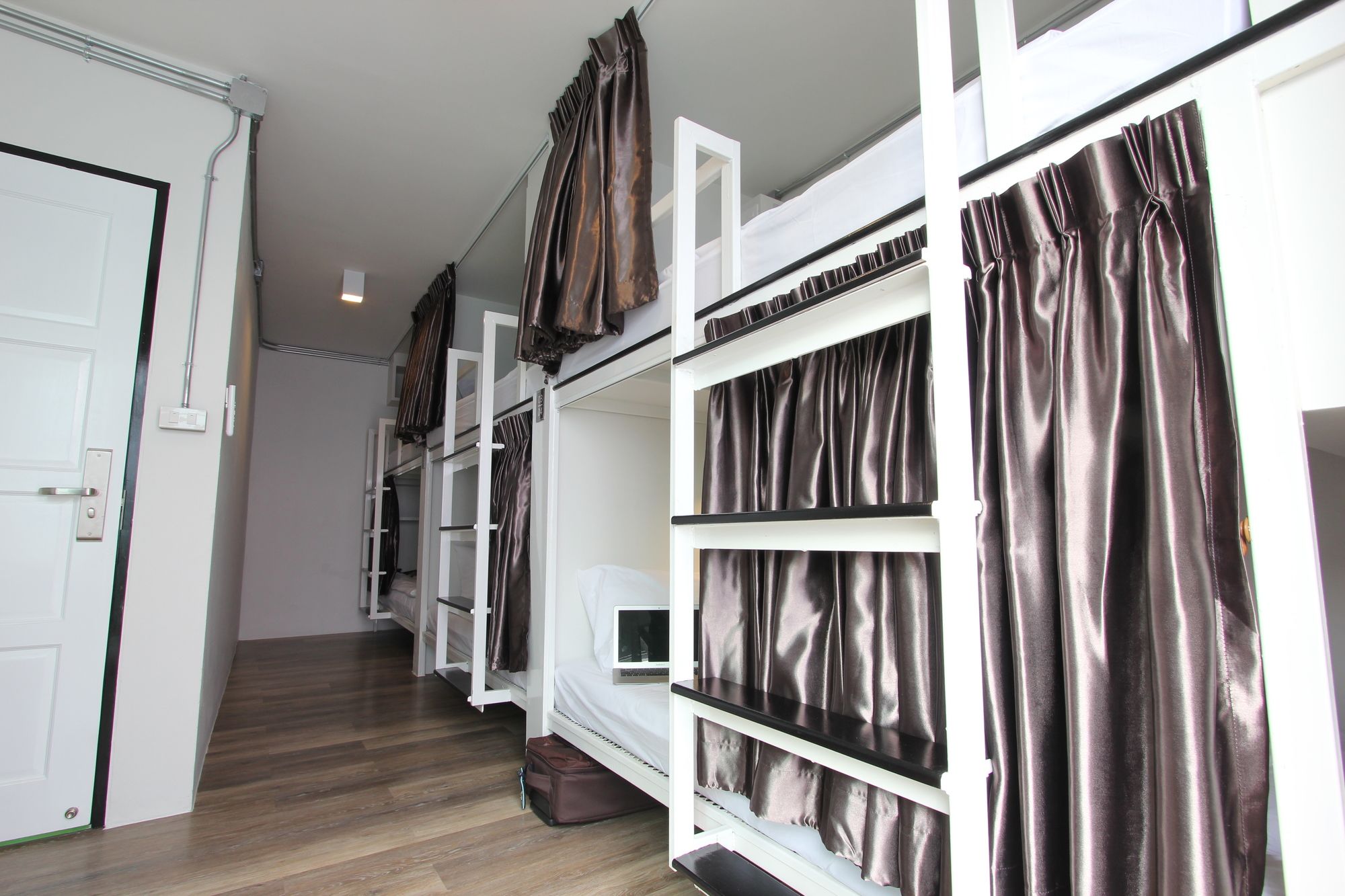 Фото Diff Hostel