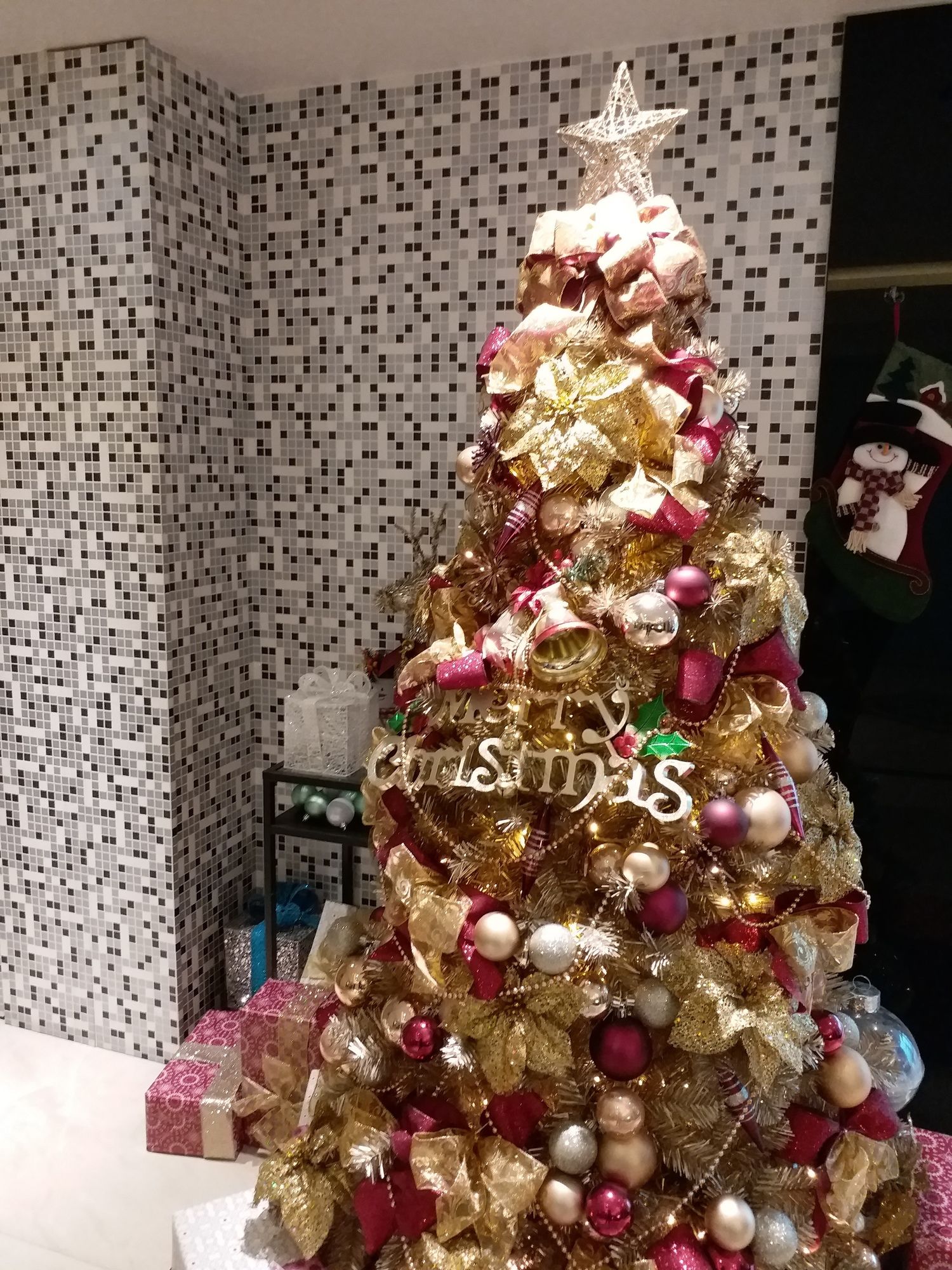 Фото Hon Dow Hotel