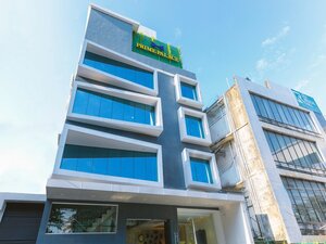 Гостиница Oyo 12329 Prime Palace Hotel