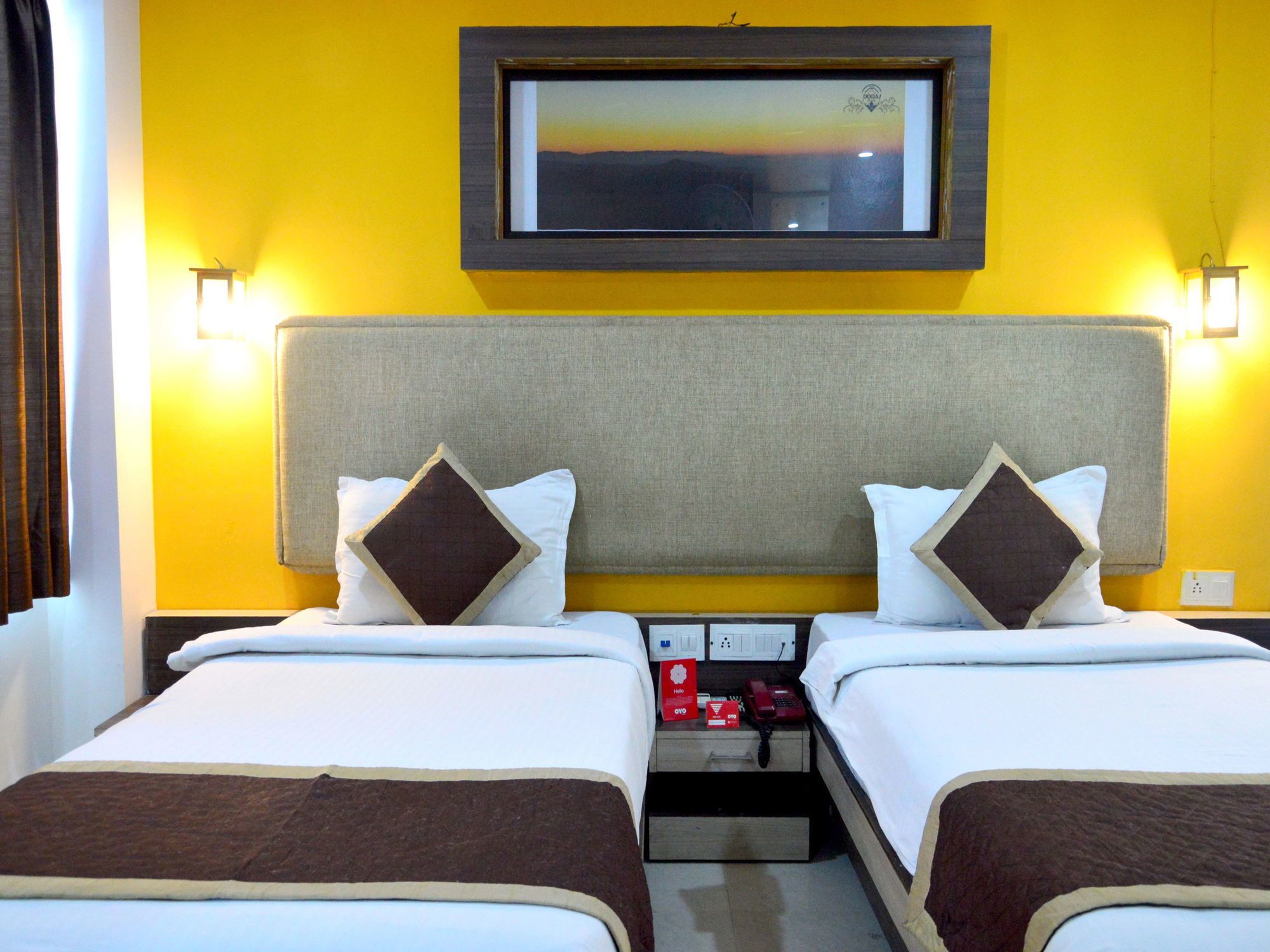 Фото Dodas Palace by ShriGo Hotels