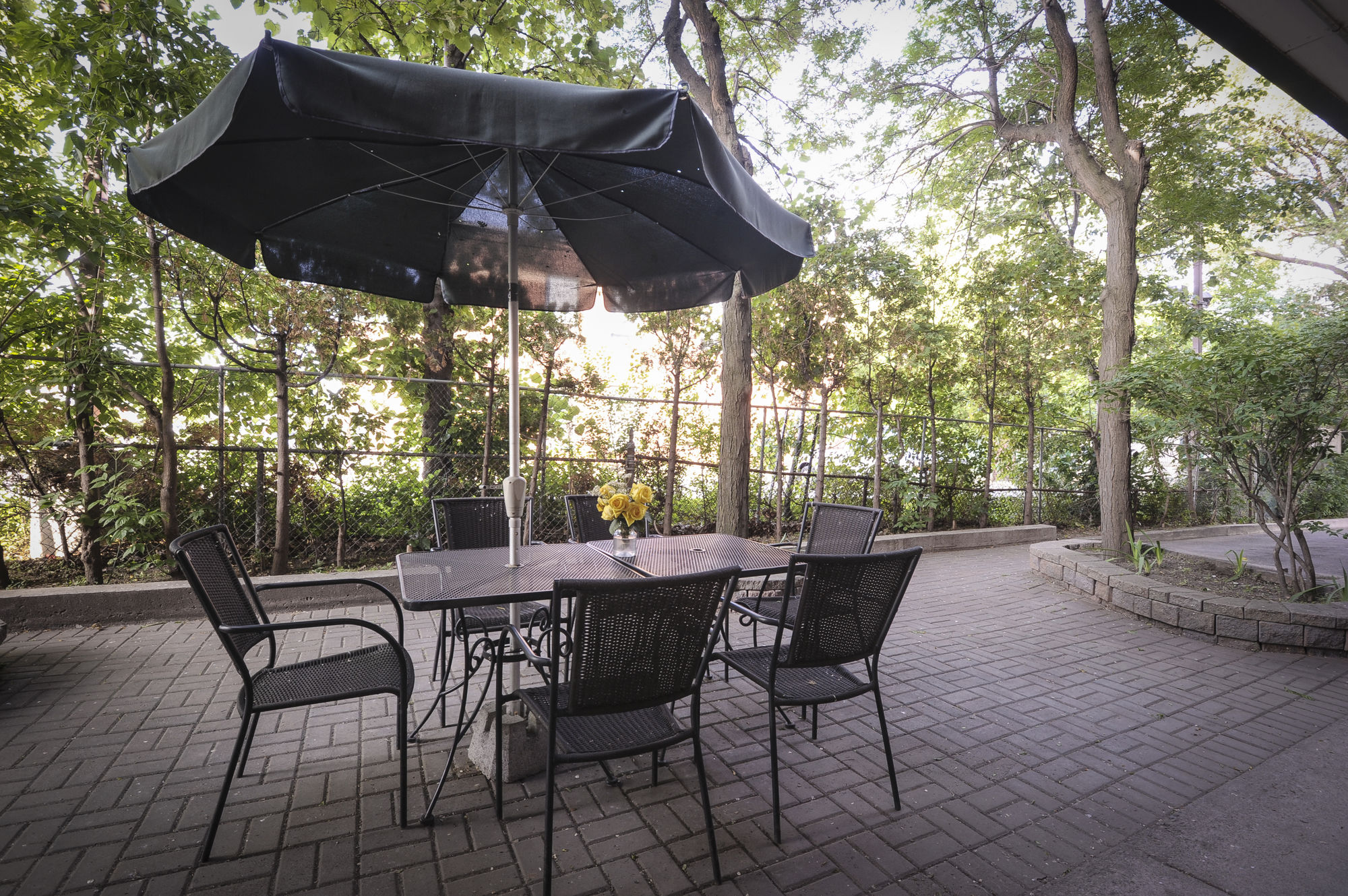 Фото Monte Carlo Inn Toronto West Suites