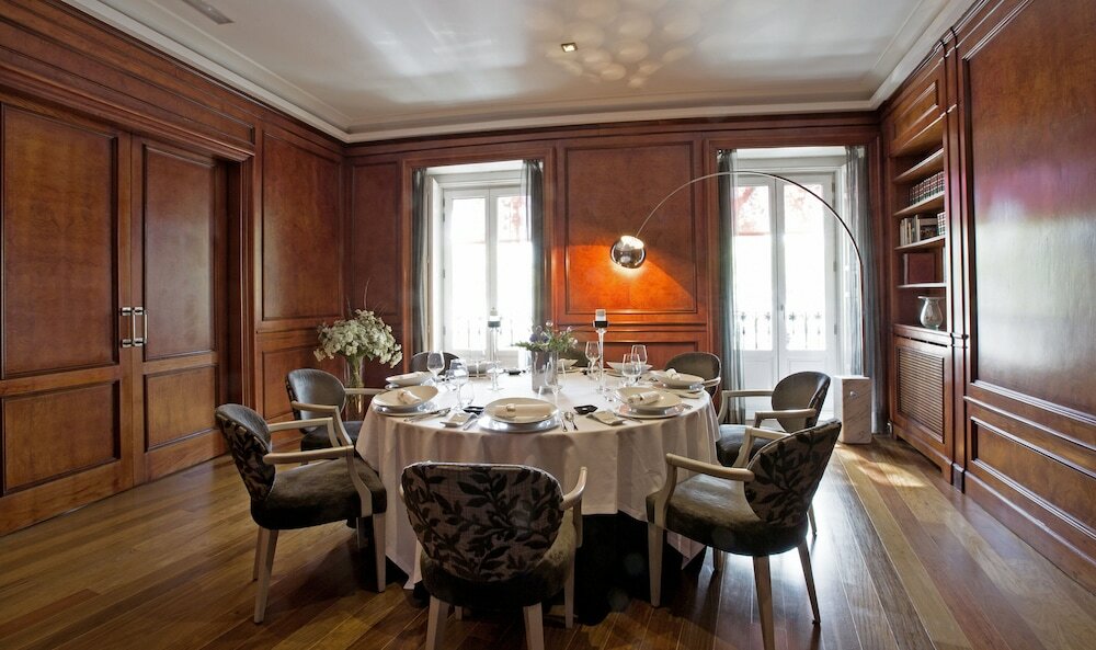 Фото Hotel Hospes Puerta de Alcalá