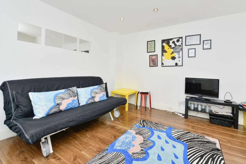 Фото Brick Lane Luxury Apartments