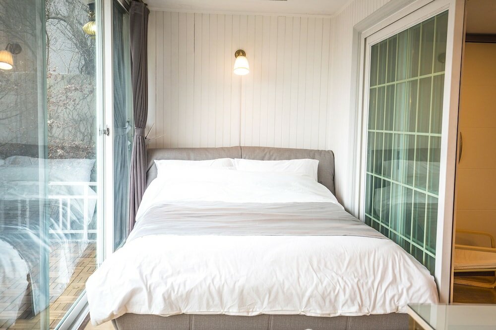 Фото Joy Hasla Sg