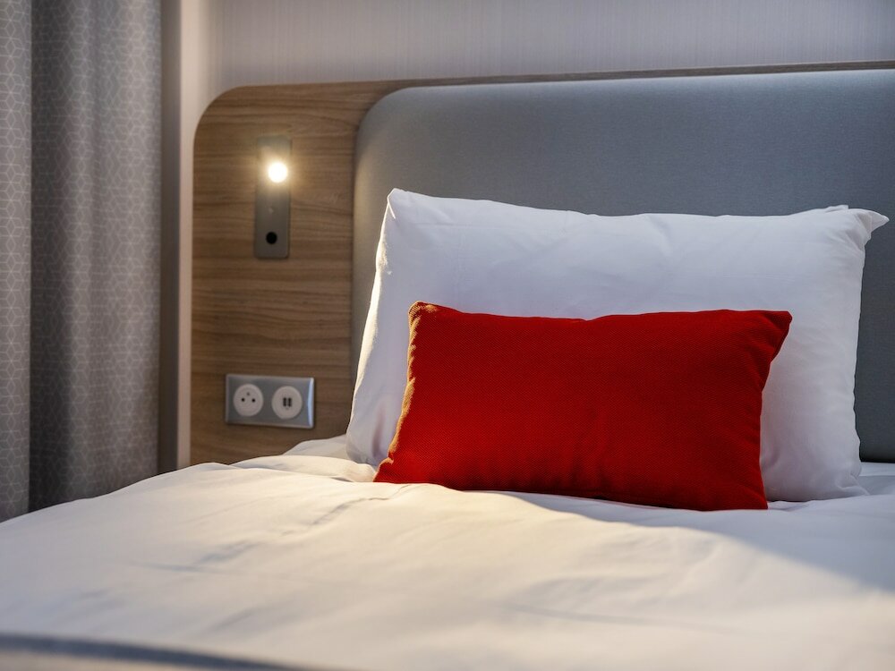 Фото Holiday Inn Express Nice - Grand Arenas, an Ihg Hotel