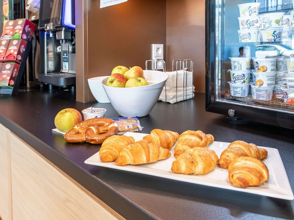 Фото B&b Hotel München-Trudering