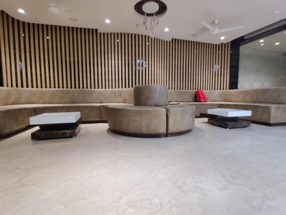 Фото Neermala Residency