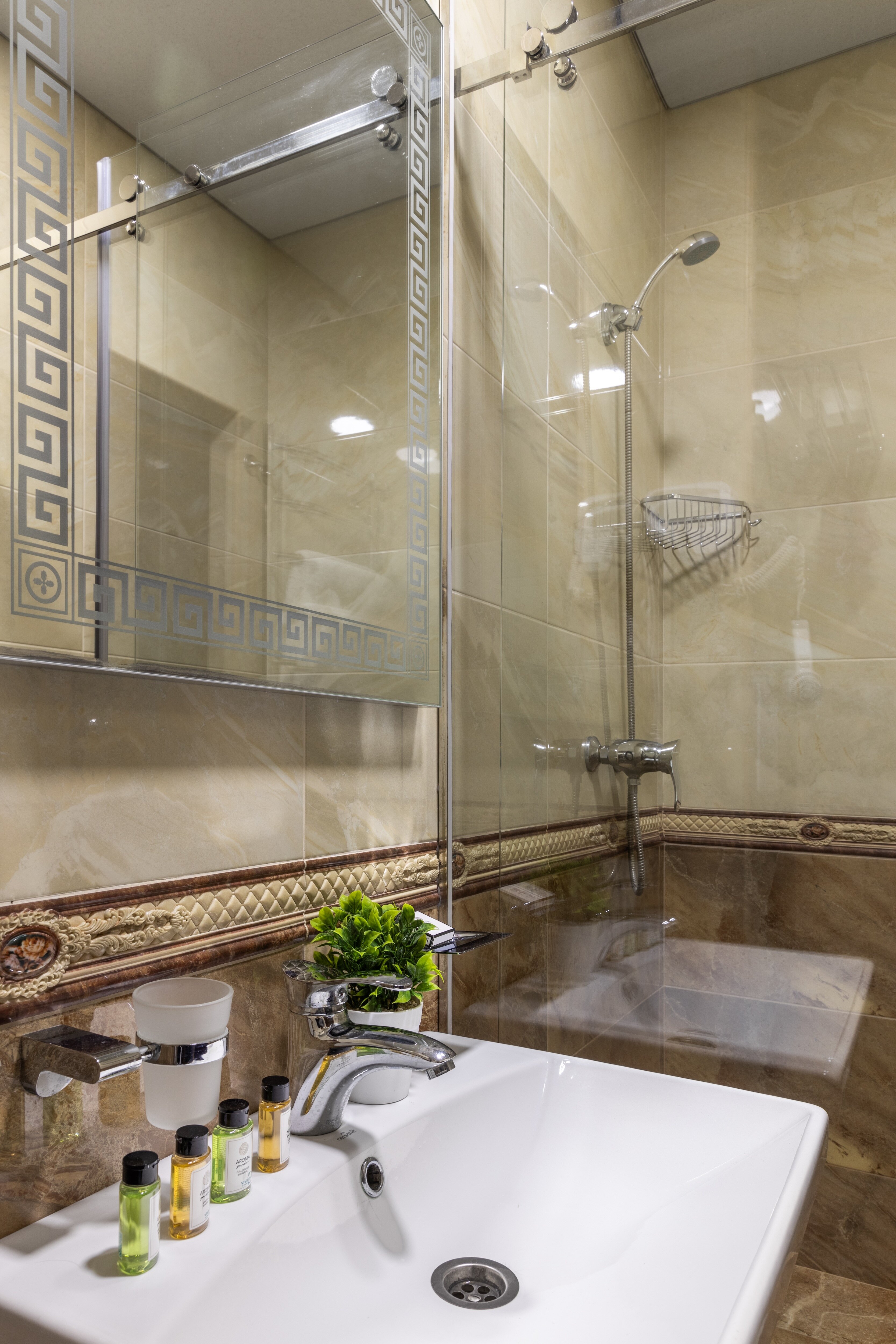 Фото Атлант