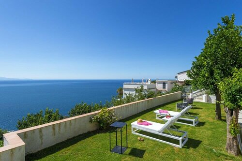 Гостиница Villa Ecuba in Praiano
