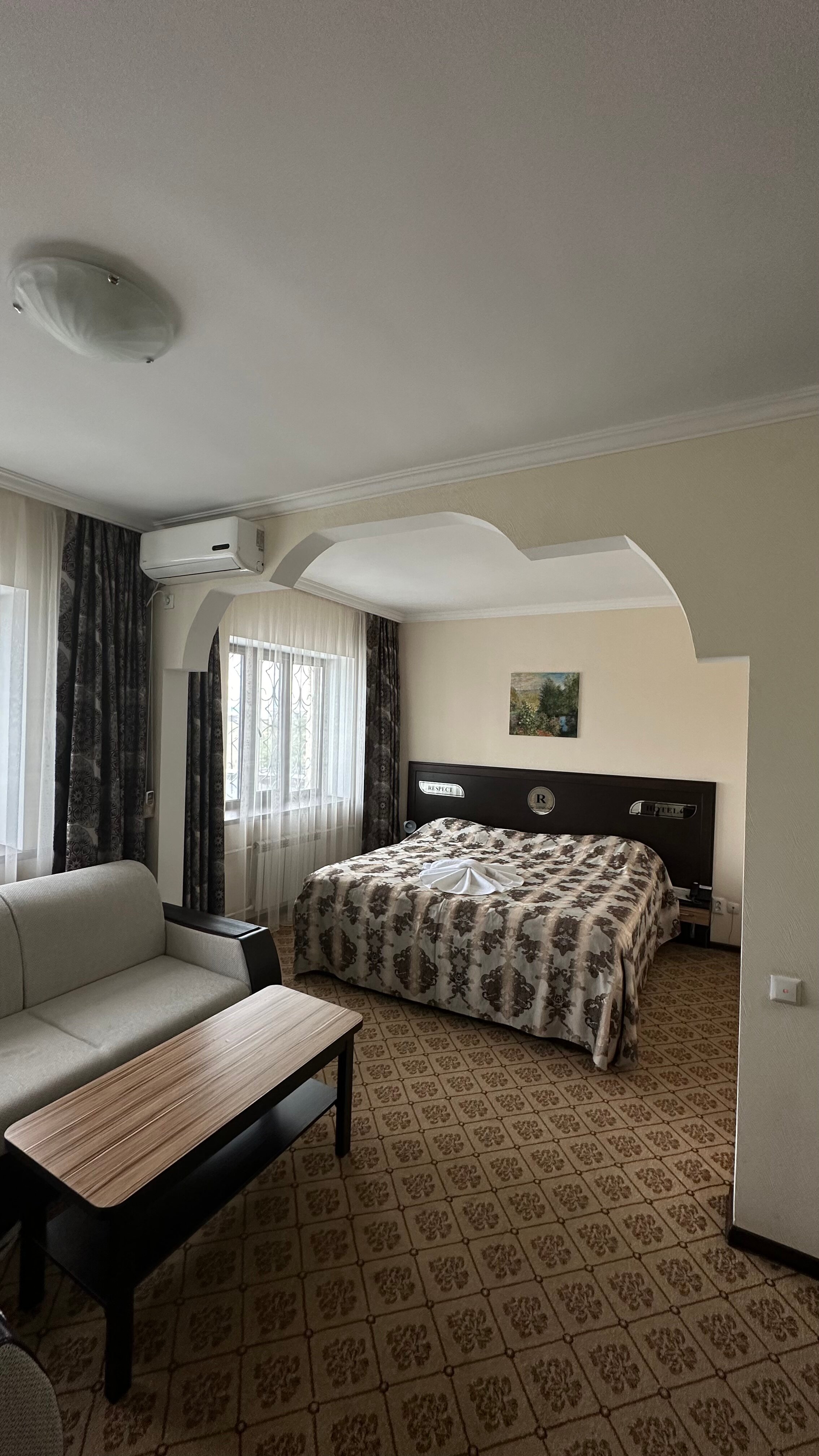 Фото Respect Hotel