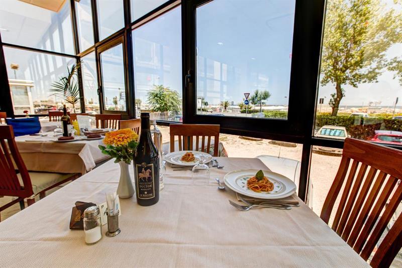 Фото Hotel Atlas