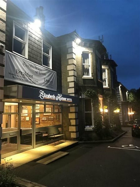Фото The Elizabeth House Hotel