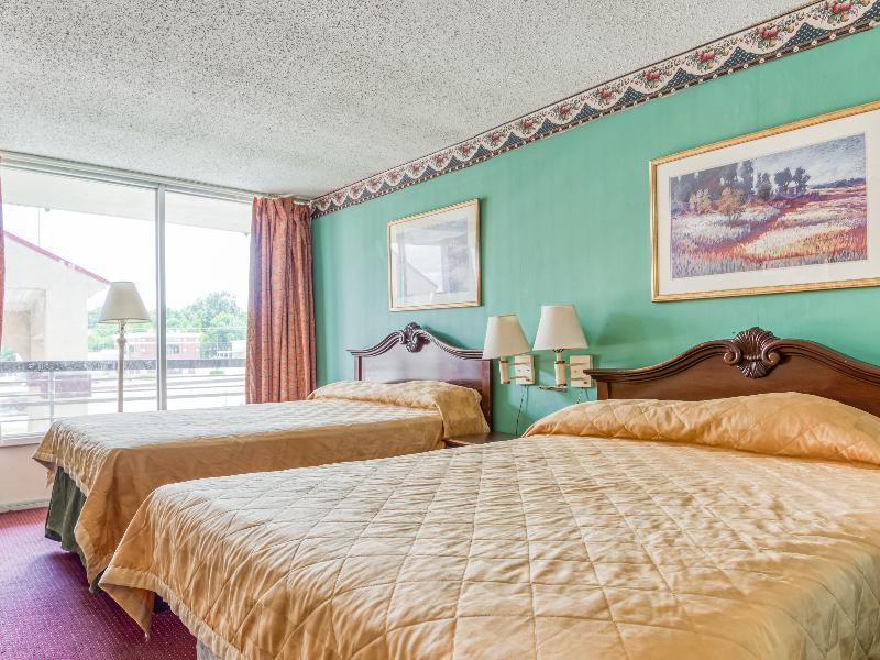 Фото Oyo Hotel Jackson North I-55