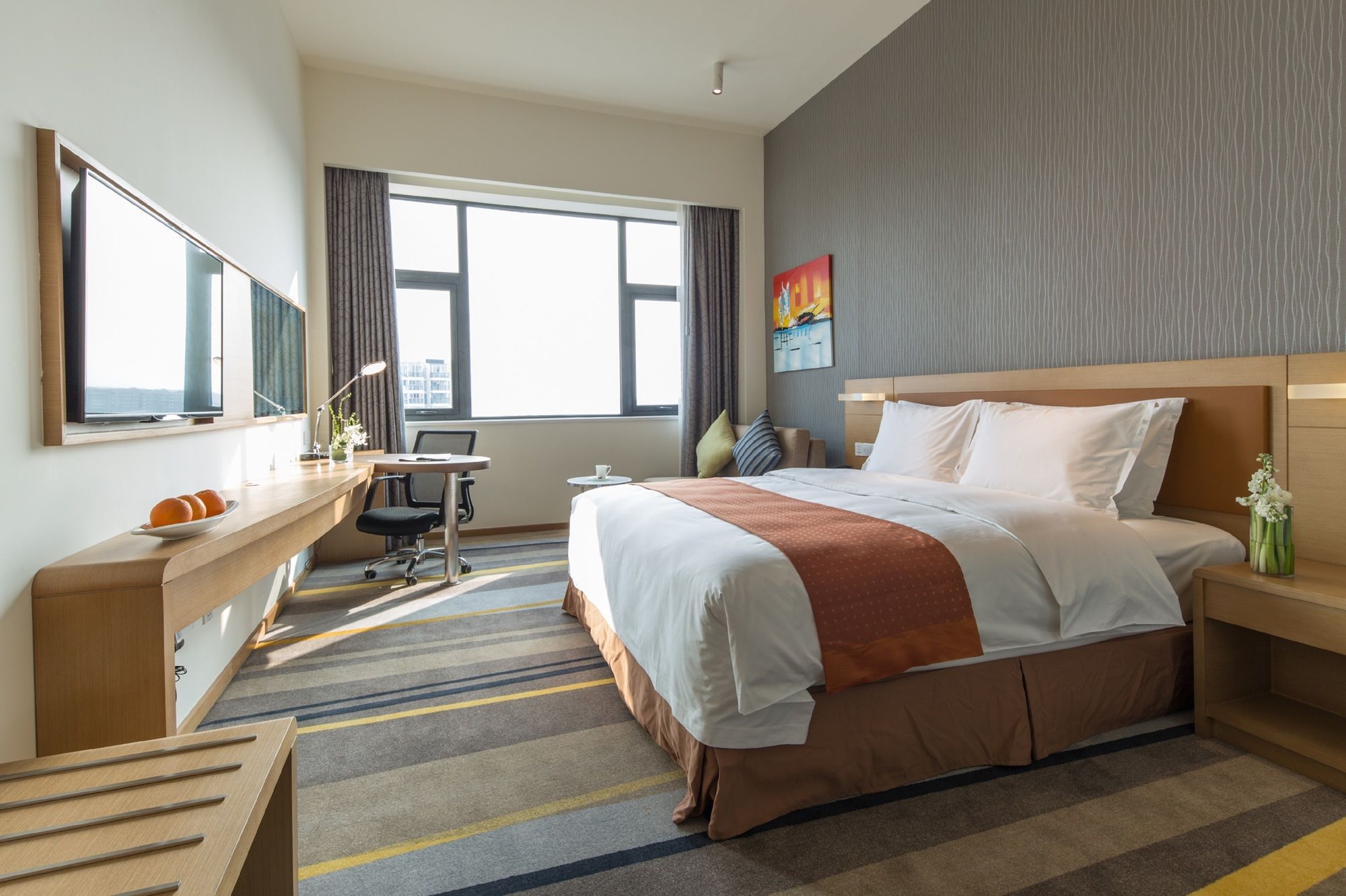 Фото Holiday Inn Express Chengdu Huanhuaxi, an Ihg Hotel