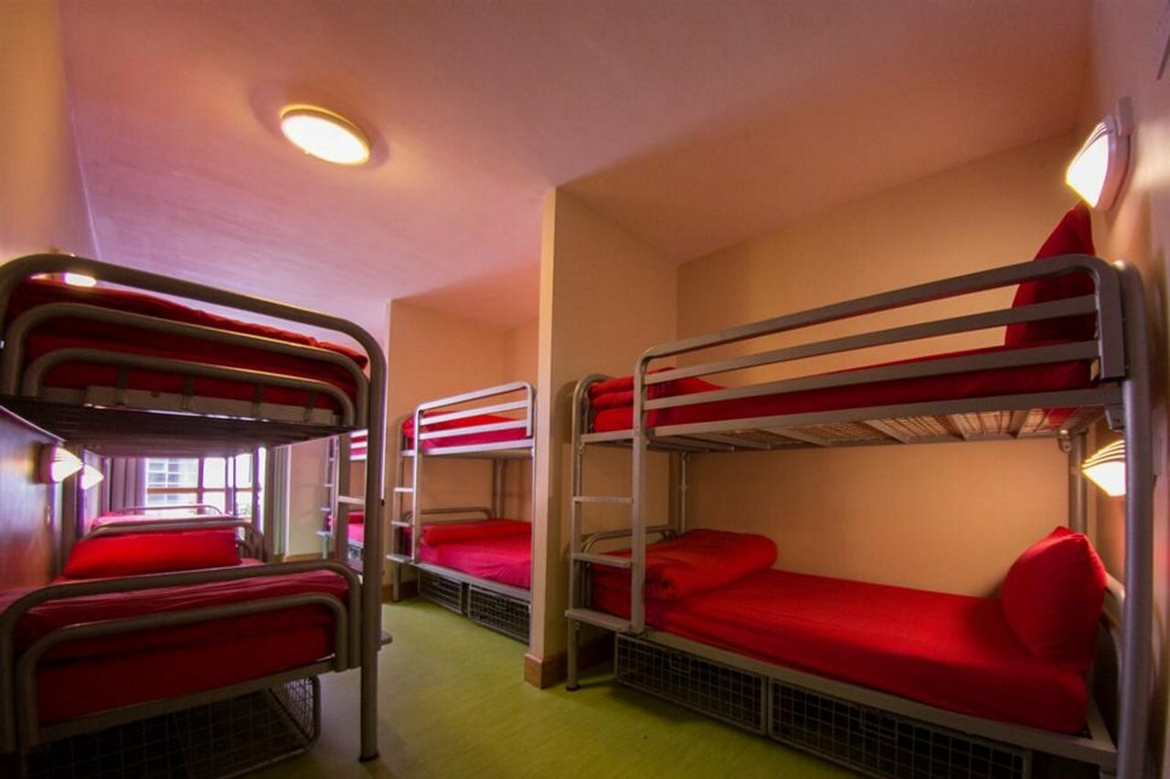 Фото The Temple Bar Lane by the KeyCollections