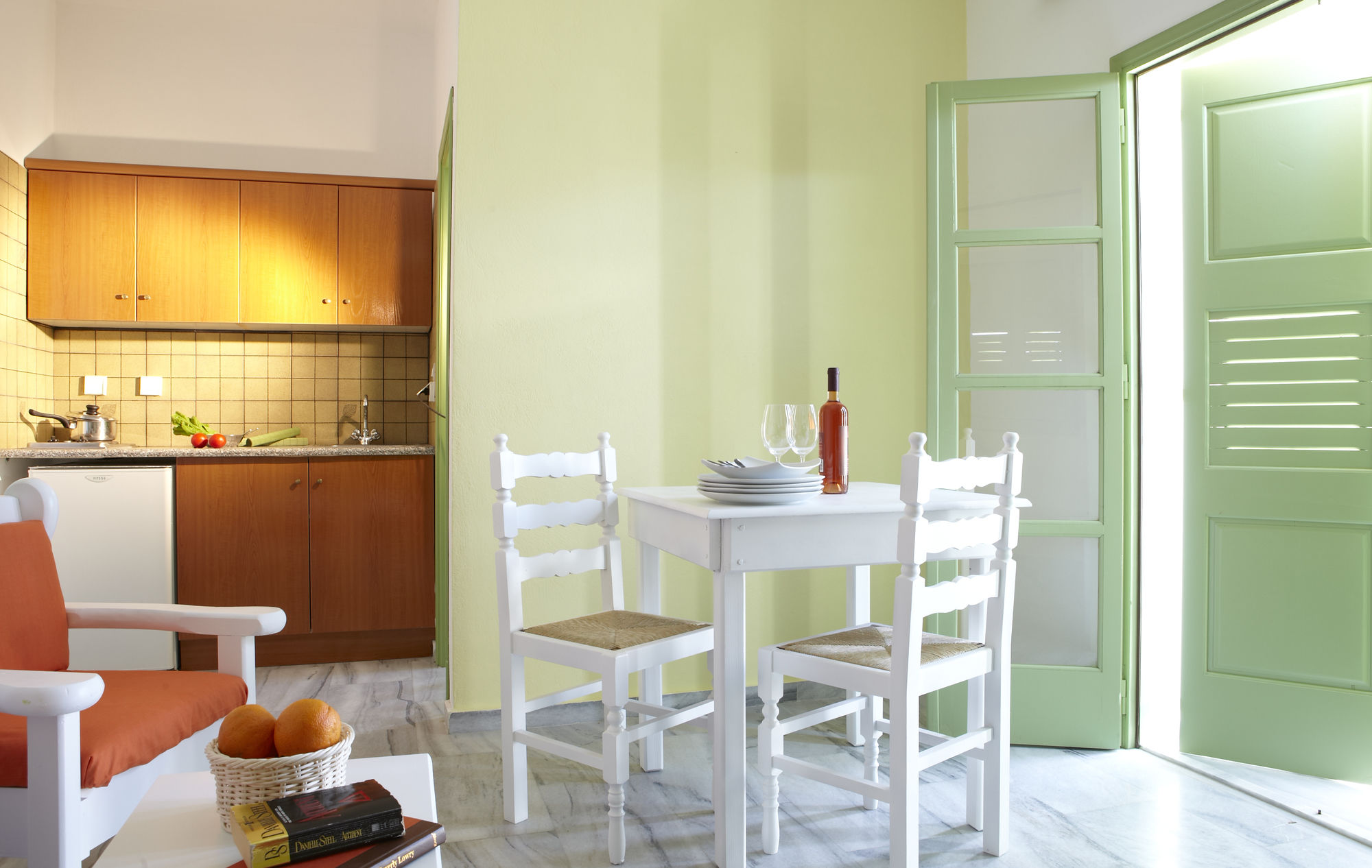 Фото Ambeli Apartments