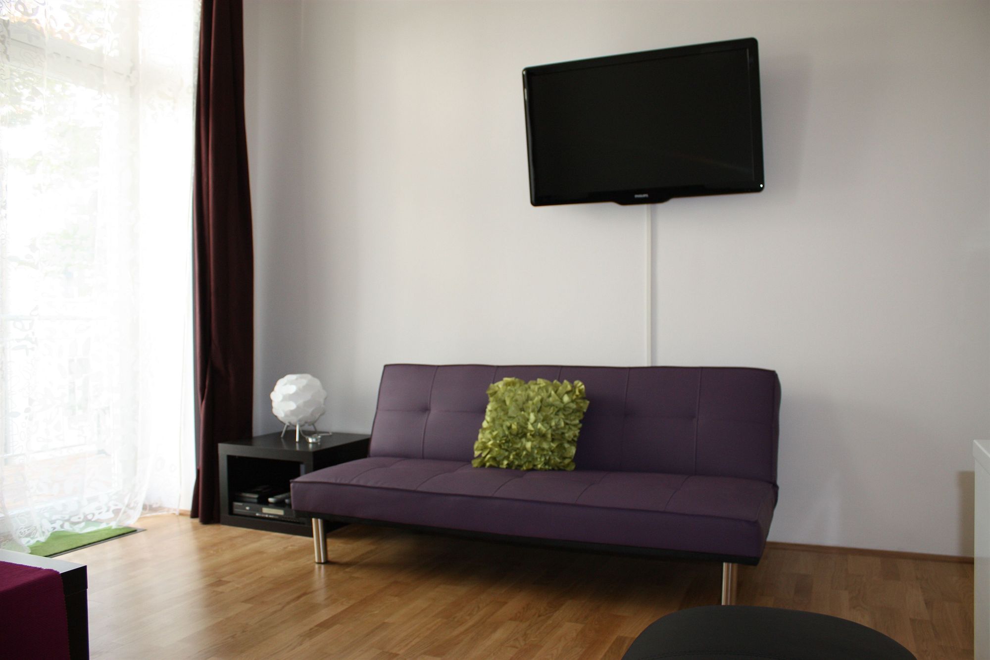 Фото GoVienna Modern Apartment