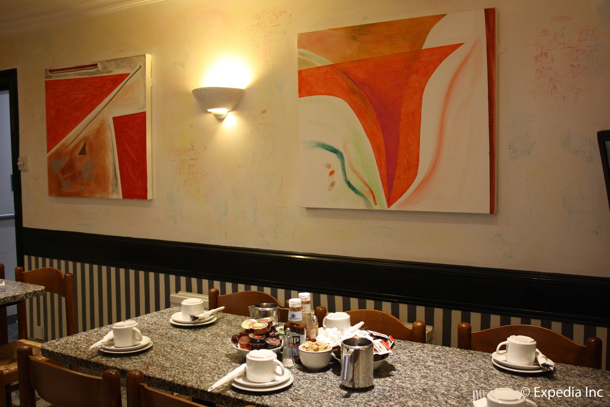 Фото Howard Winchester Hotel