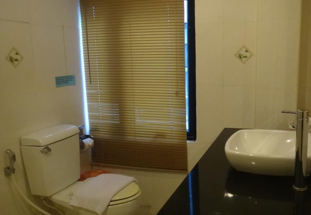 Фото Sam's Lodge