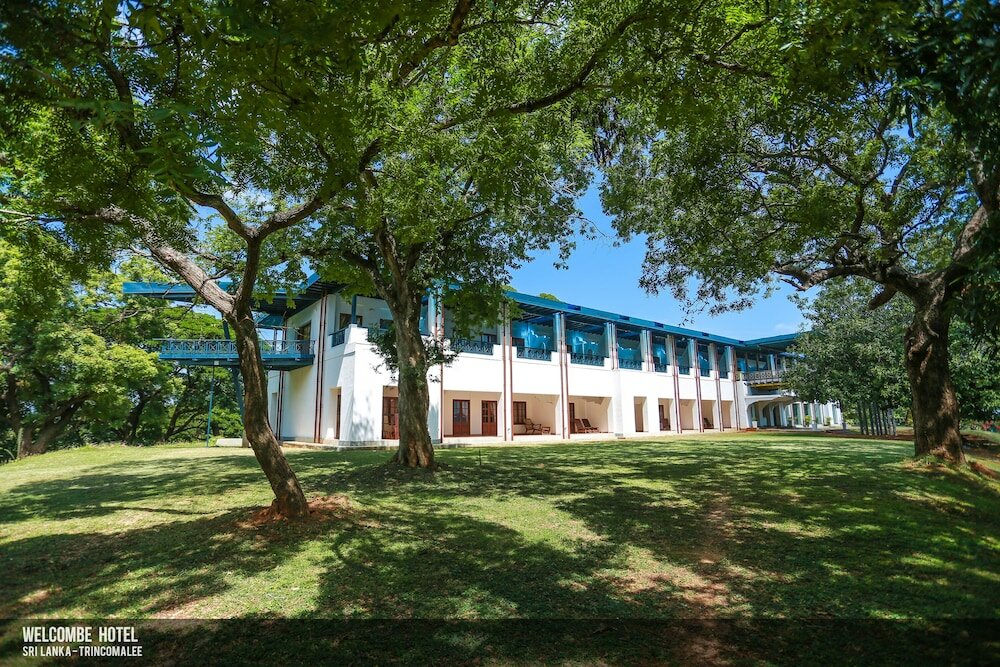 Фото Welcombe Hotel