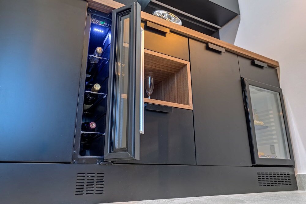 Фото Black Pearl Luxury Suites