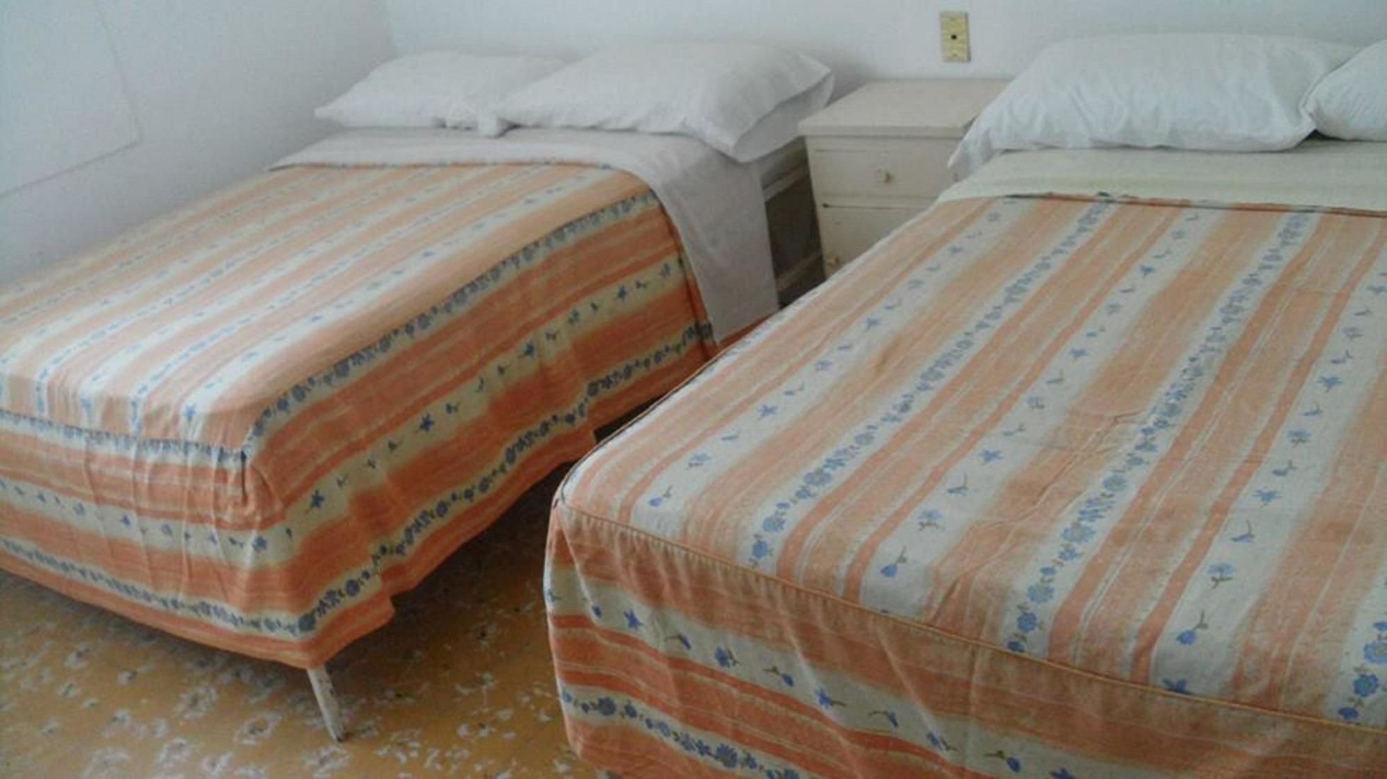 Фото Hotel Morales Inn