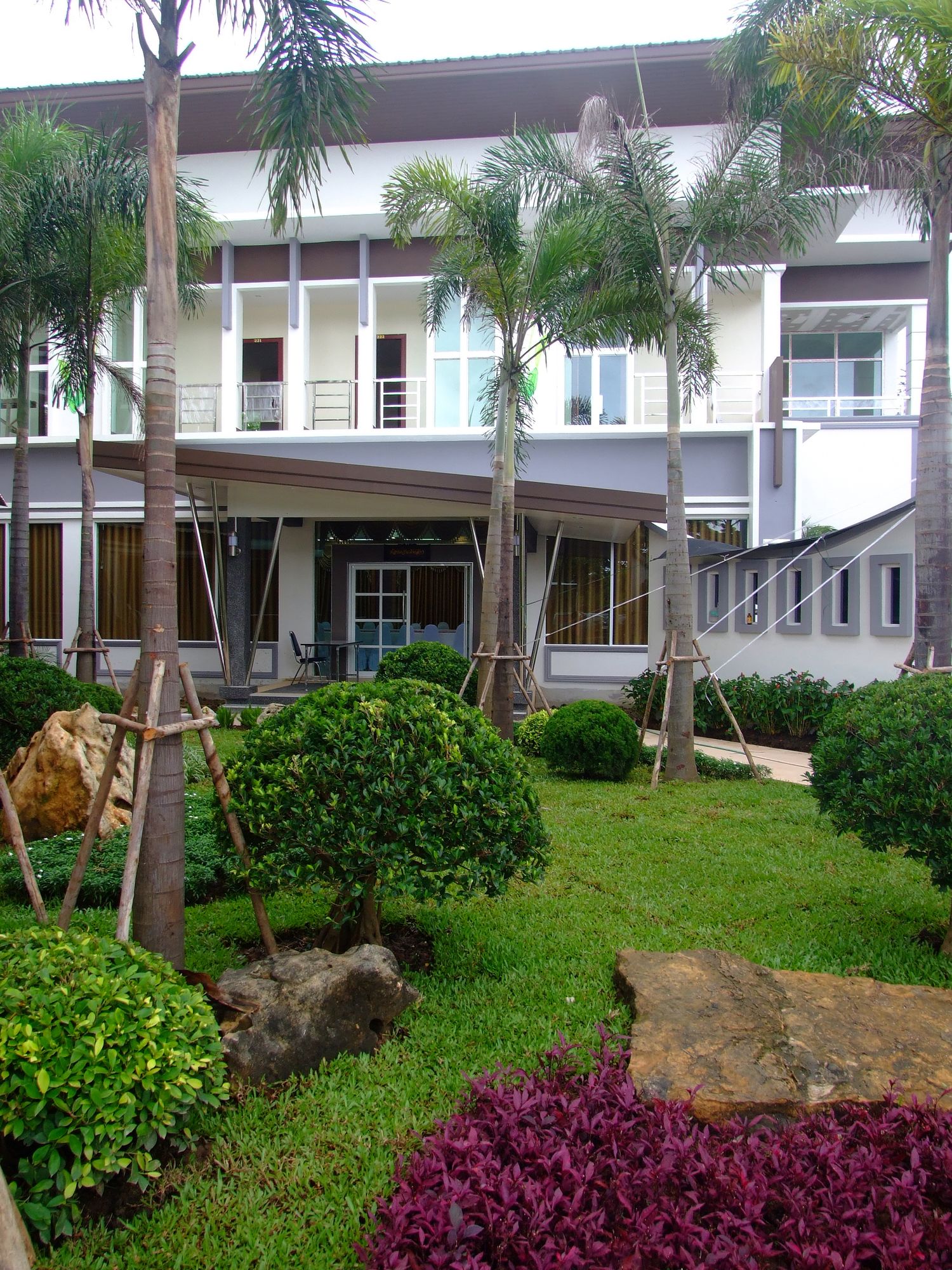 Фото Queen Palace Hotel