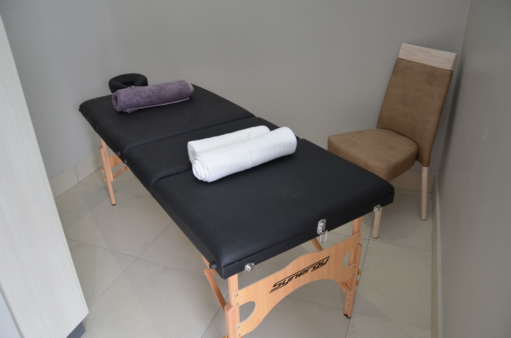 Фото Be Still Accommodation