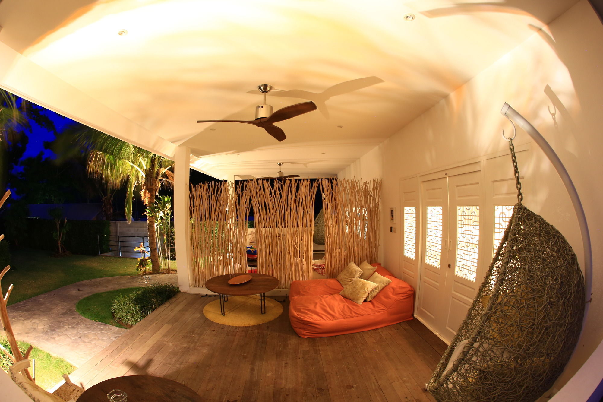 Фото Sanae Beach Club