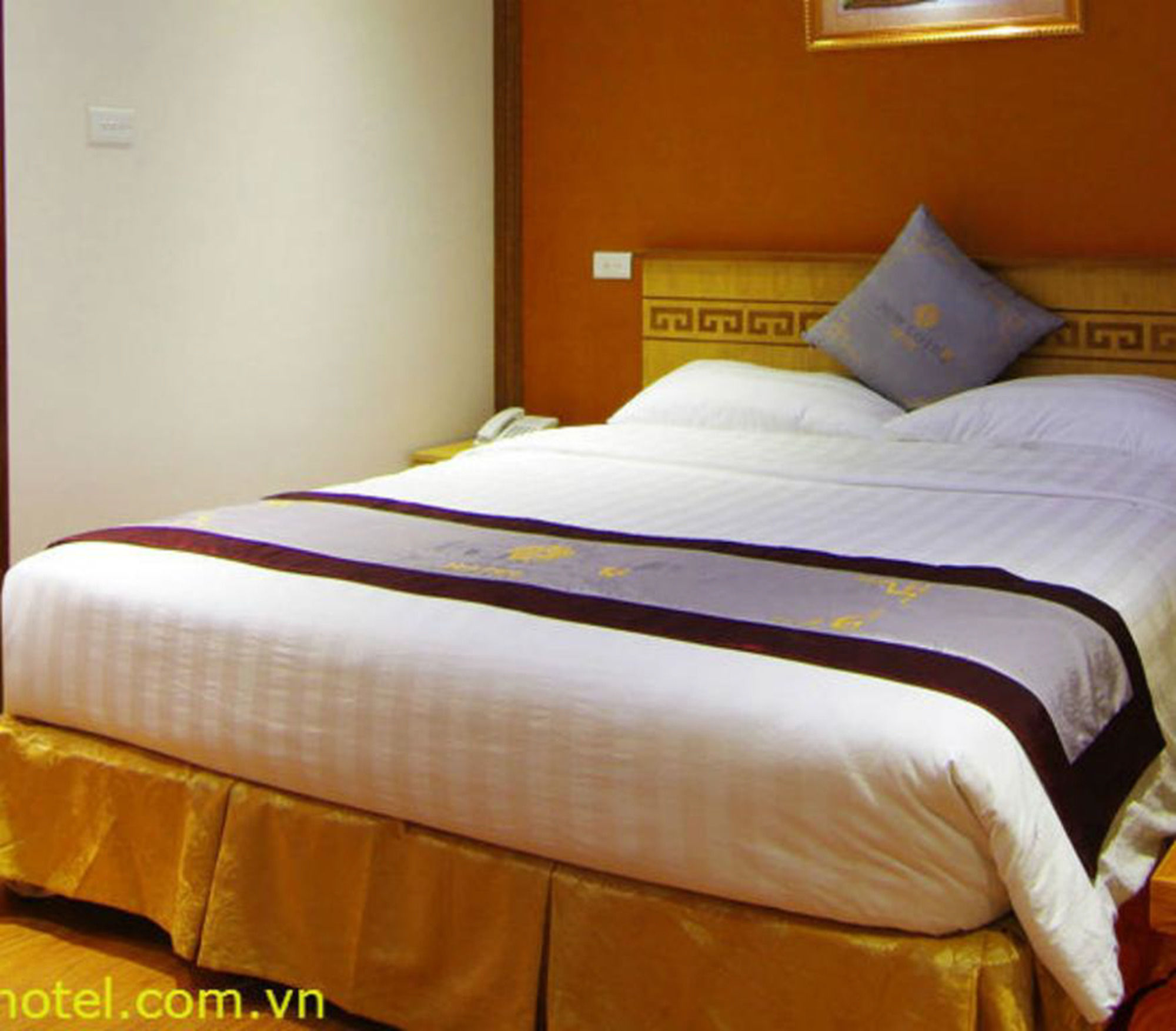 Фото New Lotus Hotel