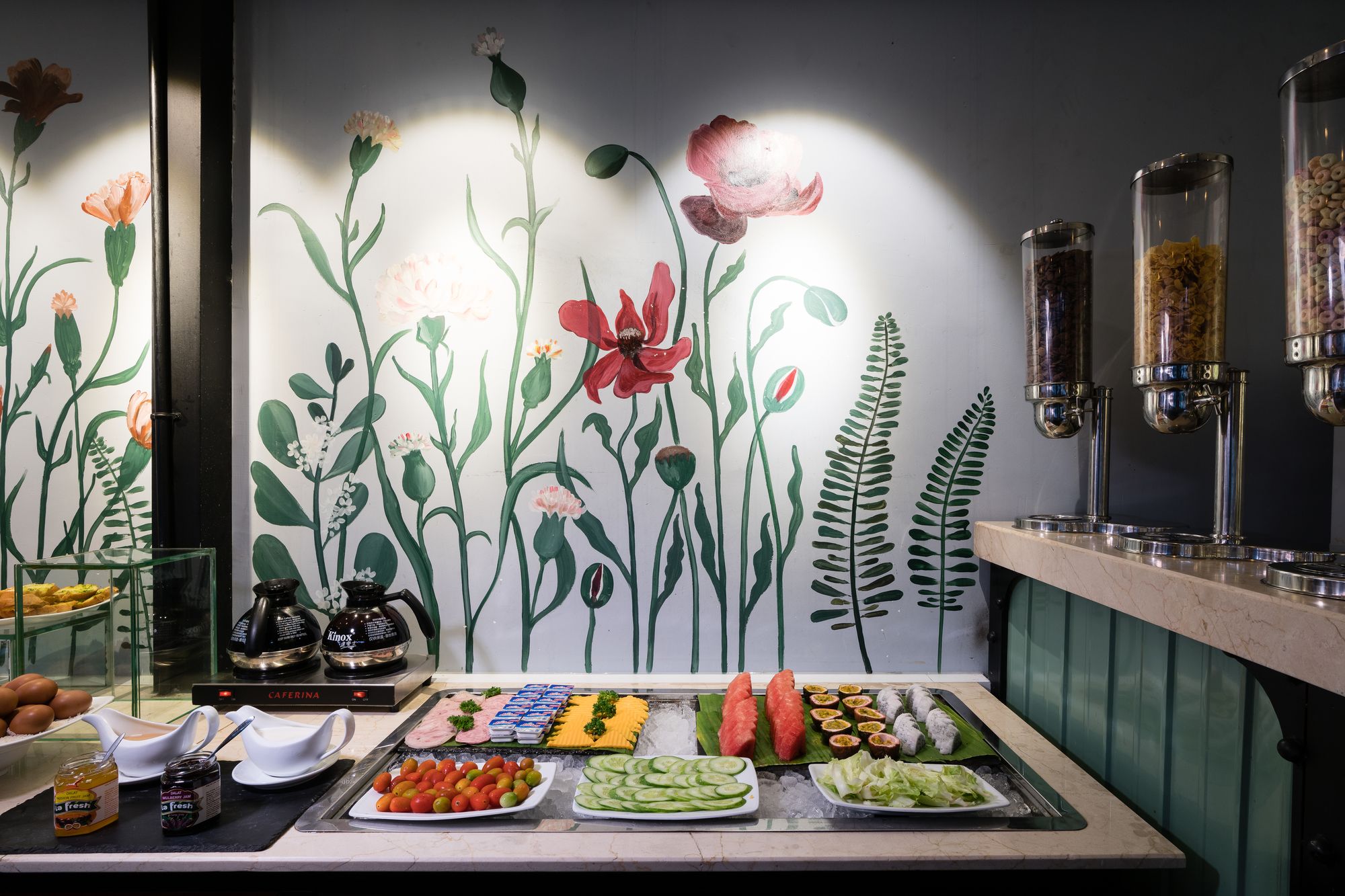 Фото Asian Ruby Center Point Hotel & Spa