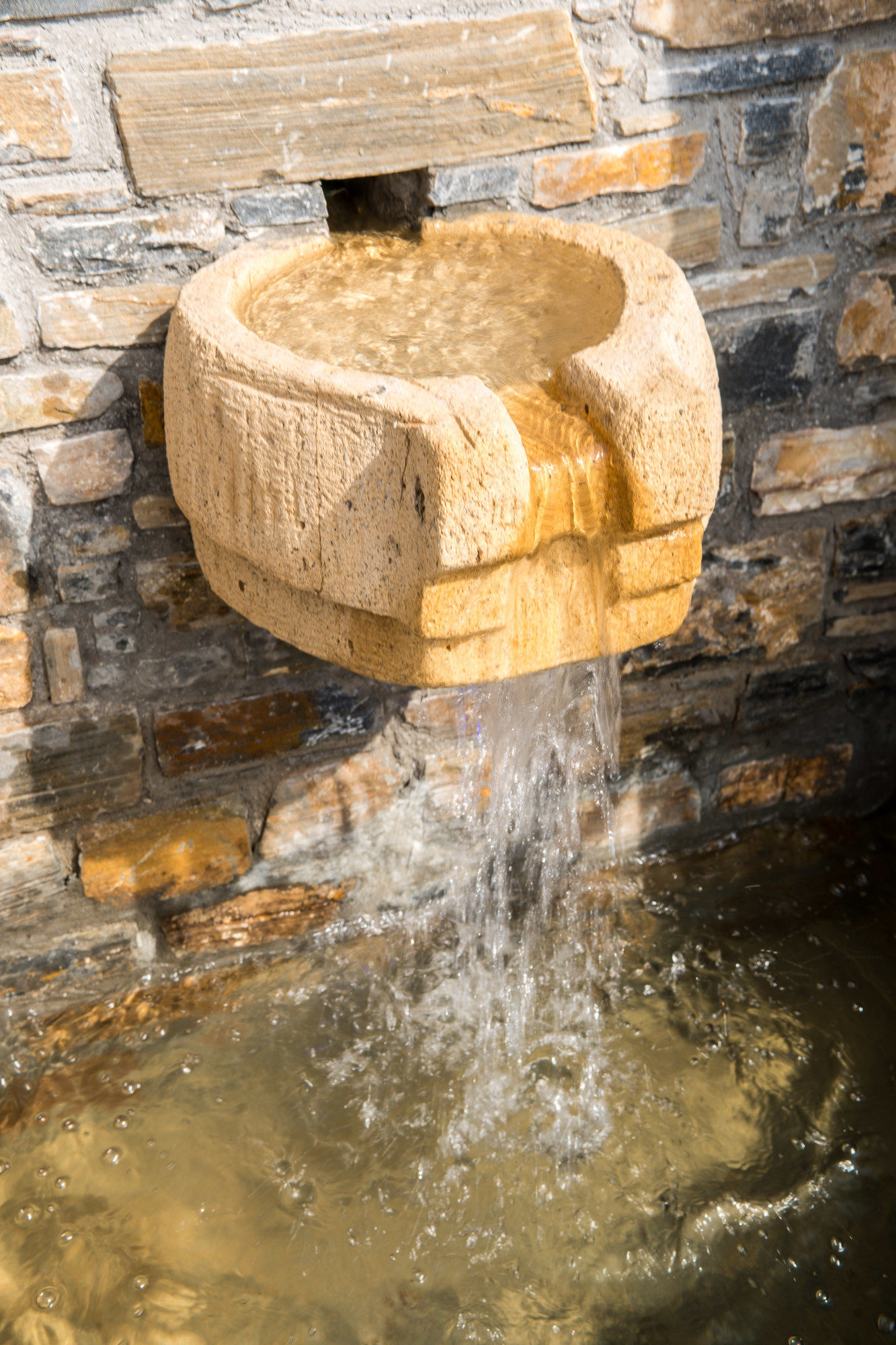 Фото Maria Plomari Apartments