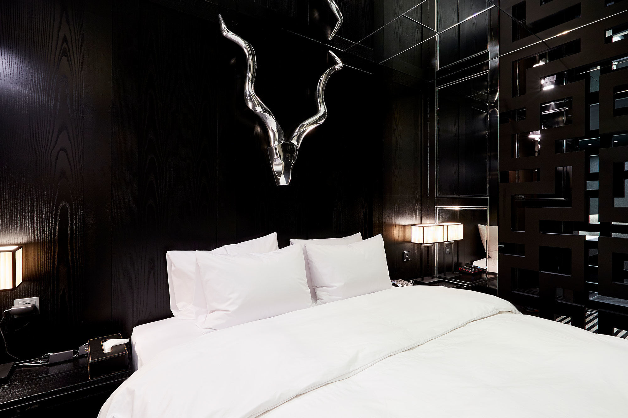 Фото Hotel The Artist Yeoksam