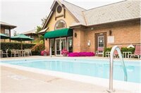 Фото Cloverleaf Suites Columbus - Dublin