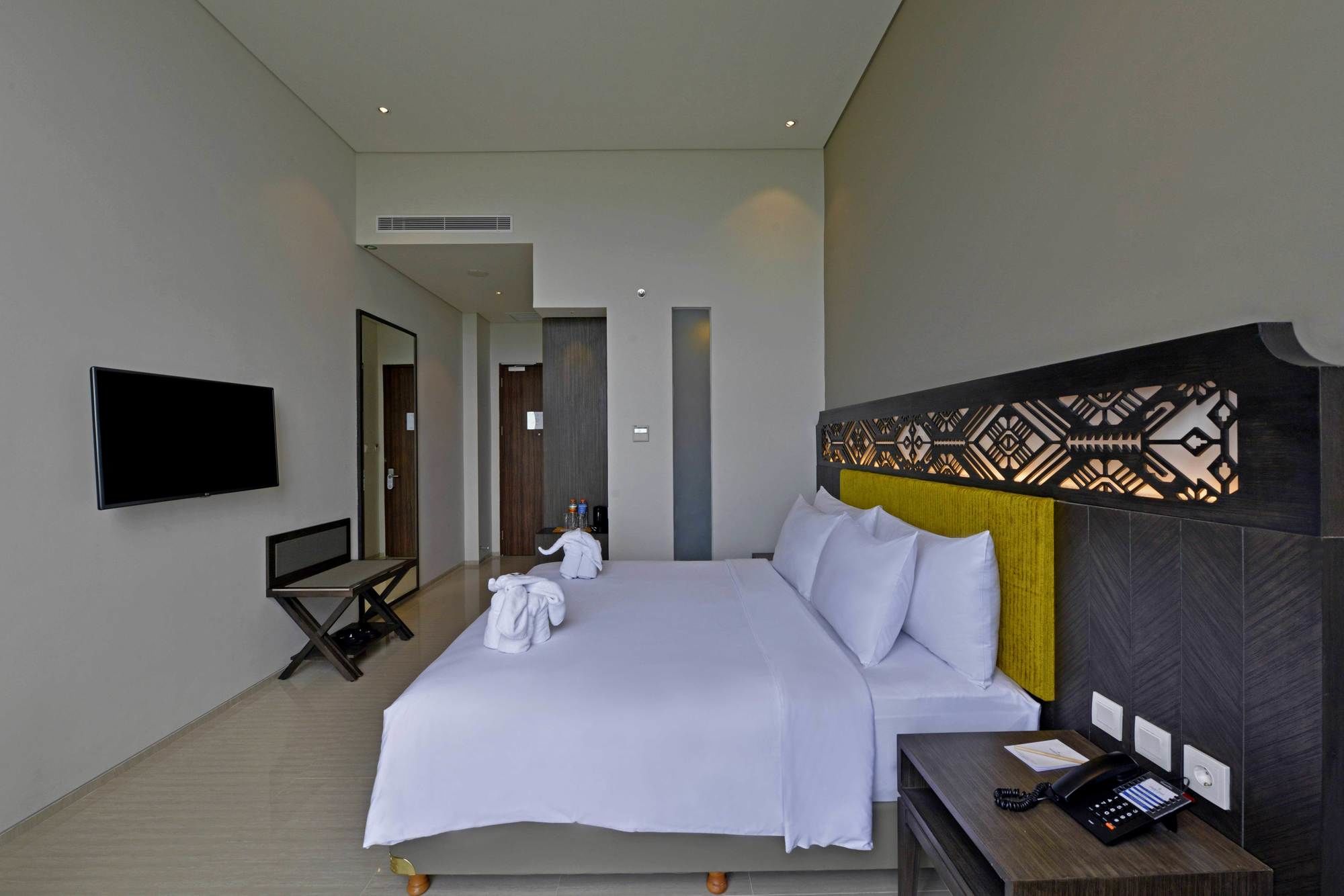 Фото Lombok Astoria Hotel