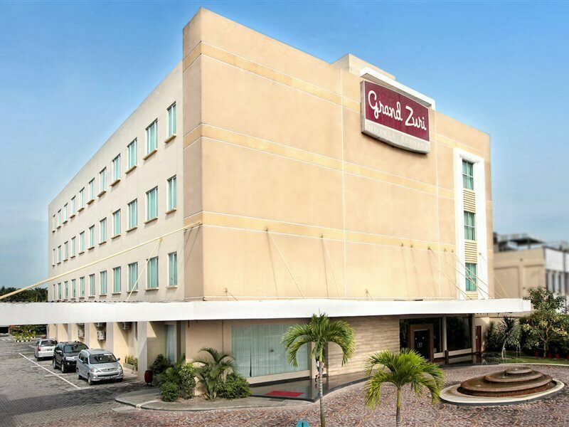 Гостиница Grand Zuri Hotel Duri