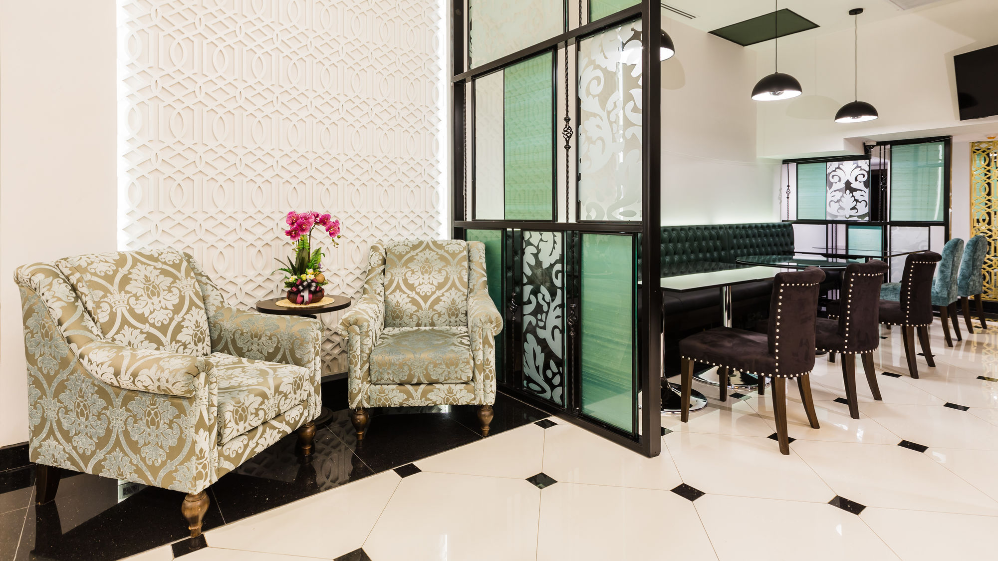 Фото The Fah silom