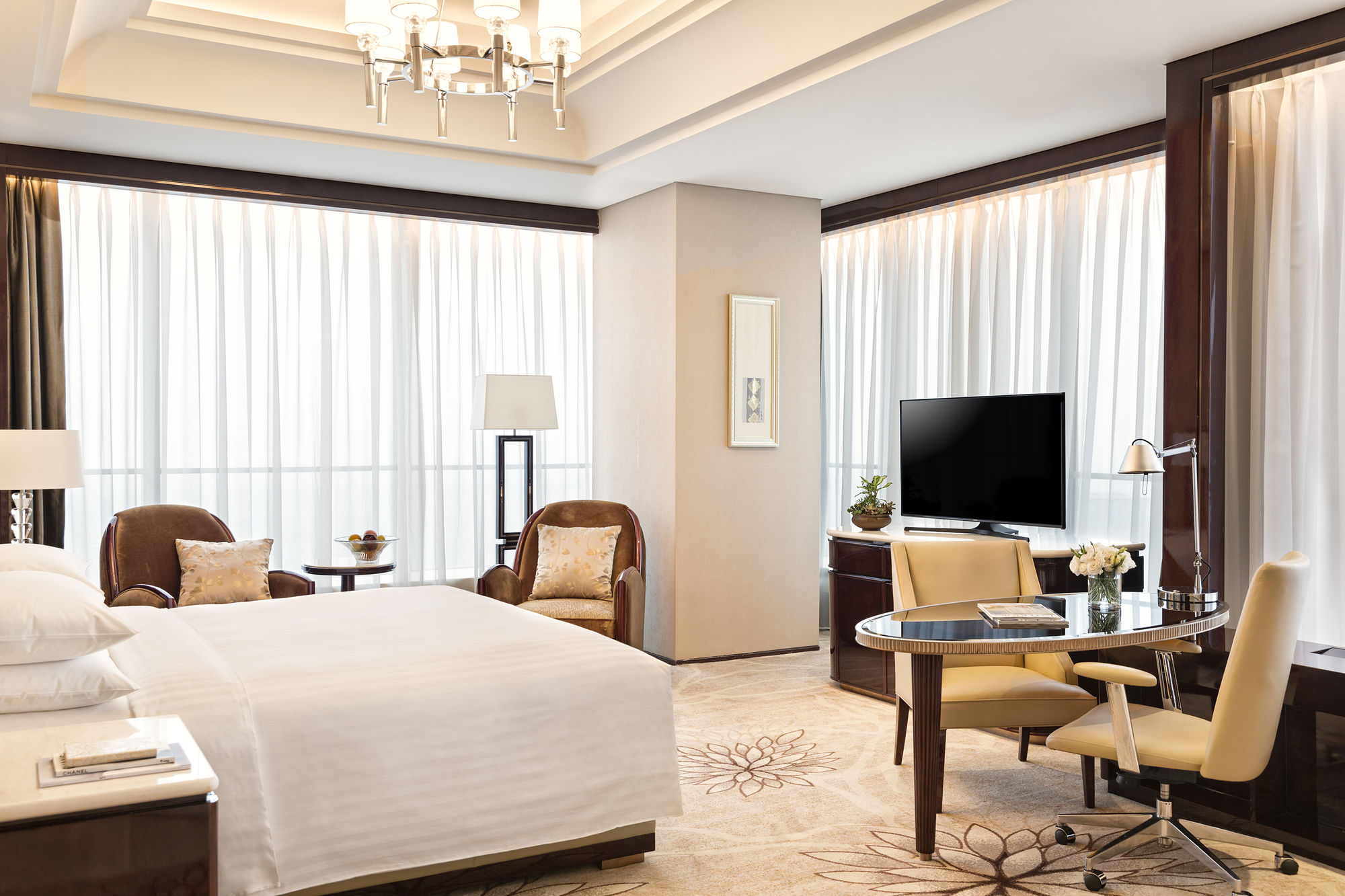 Фото Yiwu Marriott Hotel