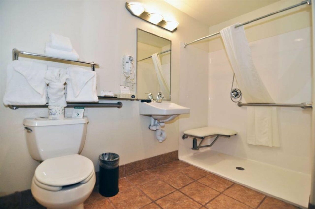 Фото Best Western Plus Eagleridge Inn & Suites