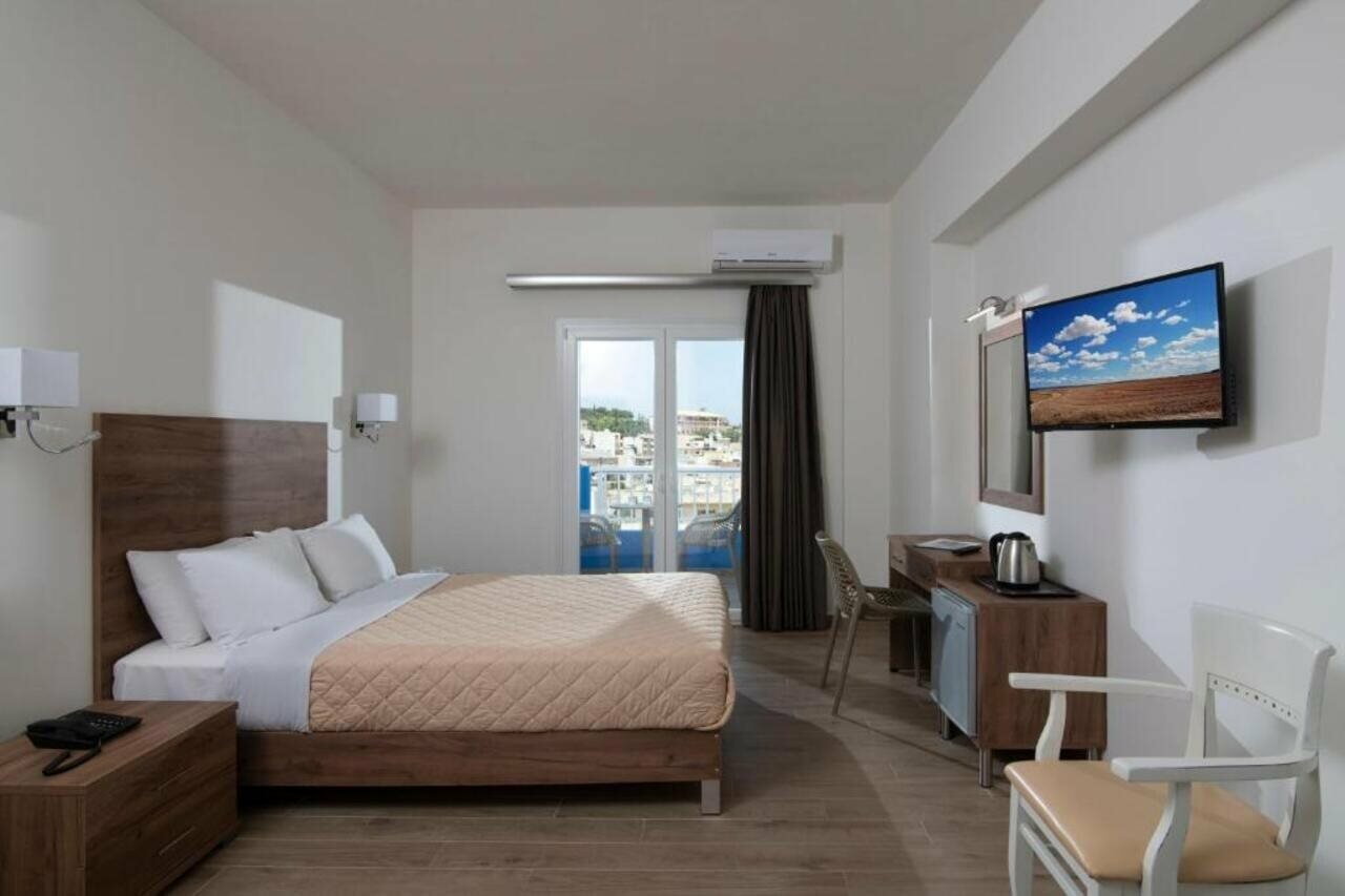 Фото Belvedere Village