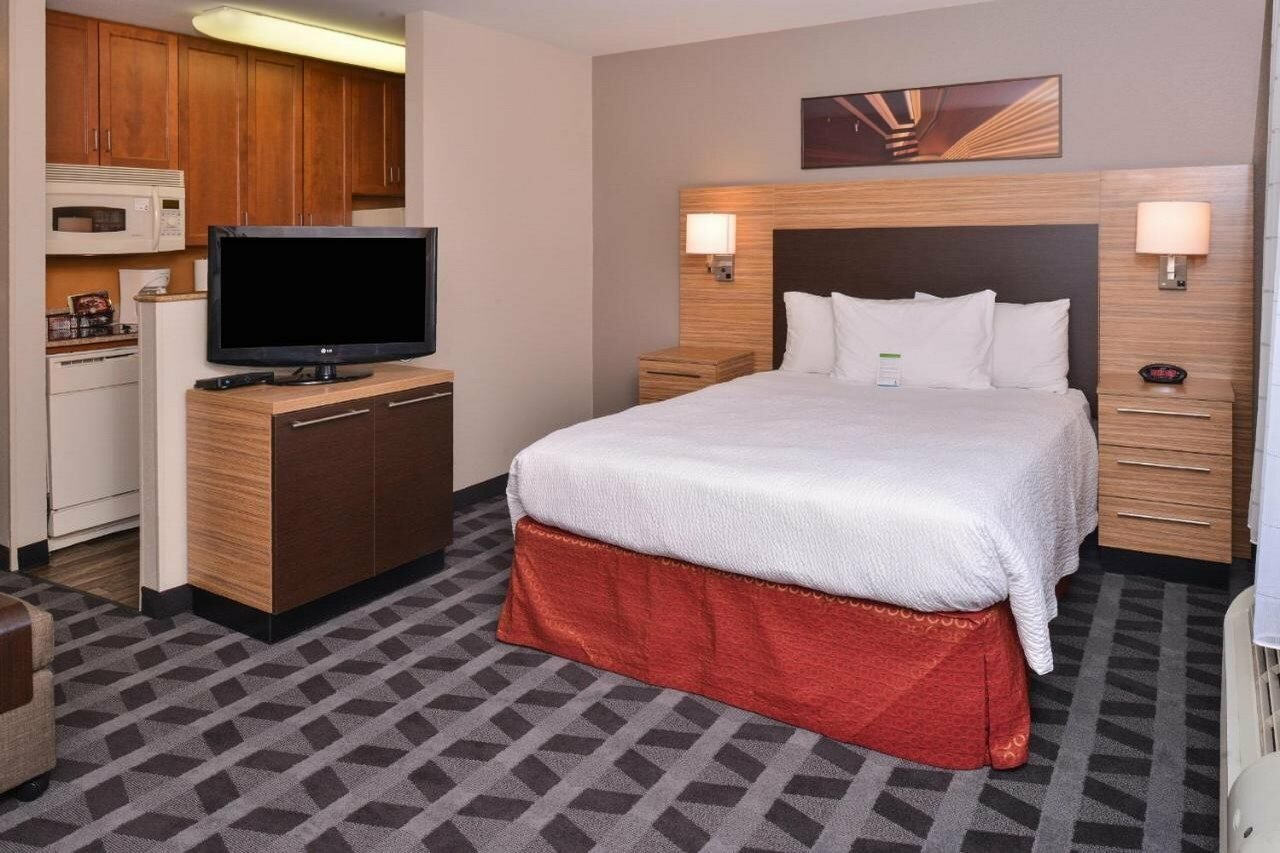 Фото TownePlace Suites by Marriott Ontario Airport