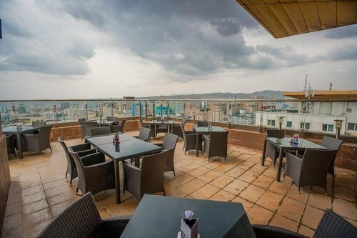 Внешний вид отеля Ramada by Wyndham Ulaanbaatar Citycenter в Улан-Баторе, фото 5